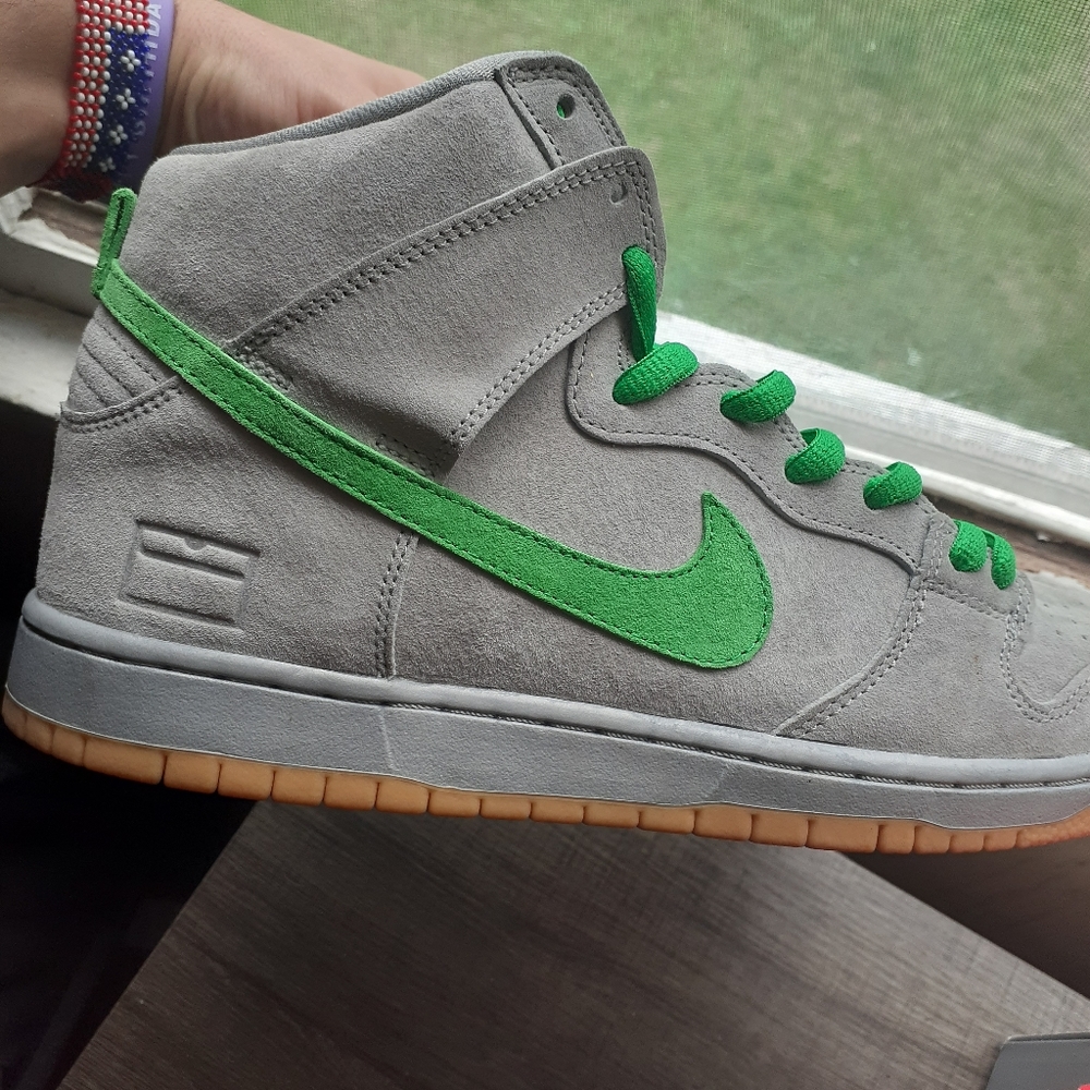 Nike sb SilverBox